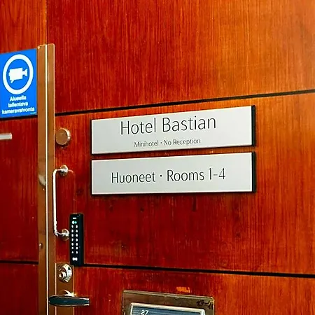 Otel Bastian 3*